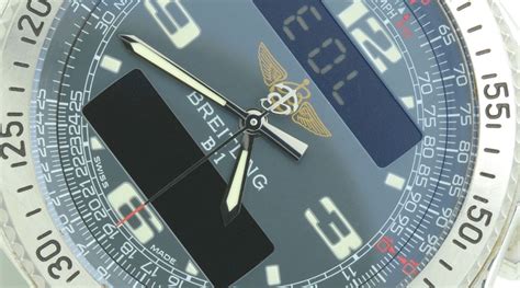 breitling b1 flashing display